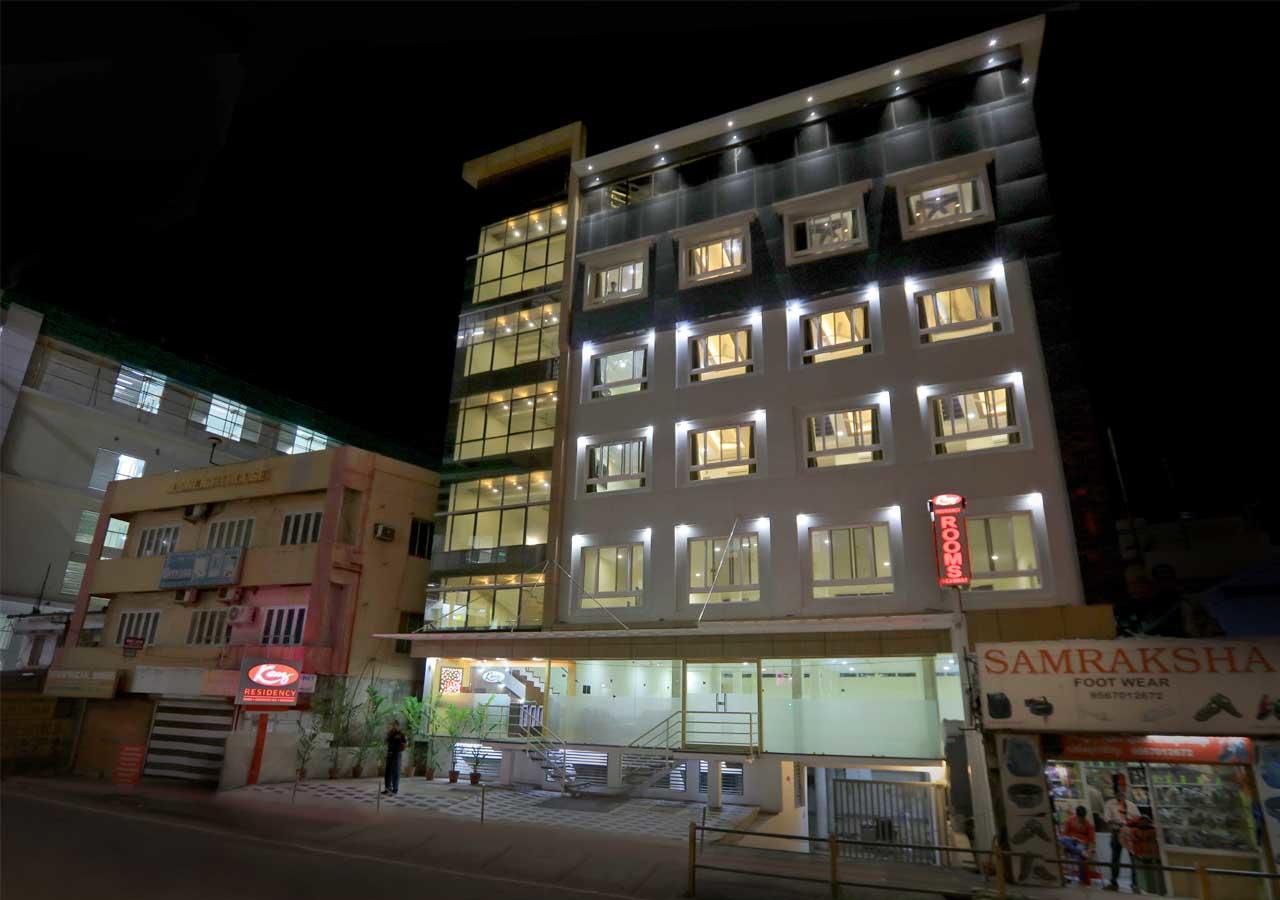 Kenz Residency Hotell Kochi Exteriör bild